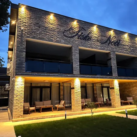 Tiske Noci Apartamento *