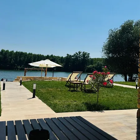 Tiske Noci Apartamento